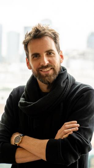 Portrait de Emilien Eudes, fondateur de Good Morning Office